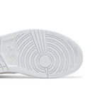 Air Jordan Mid Triple White (2022) (W) – pohled shora | Purekickz
