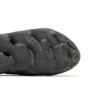 Yeezy Foam RNNR Onyx – pohled shora | Purekickz