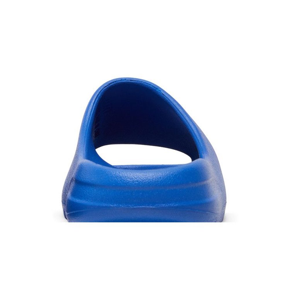 Yeezy Slide Azure – detail materiálu | Purekickz