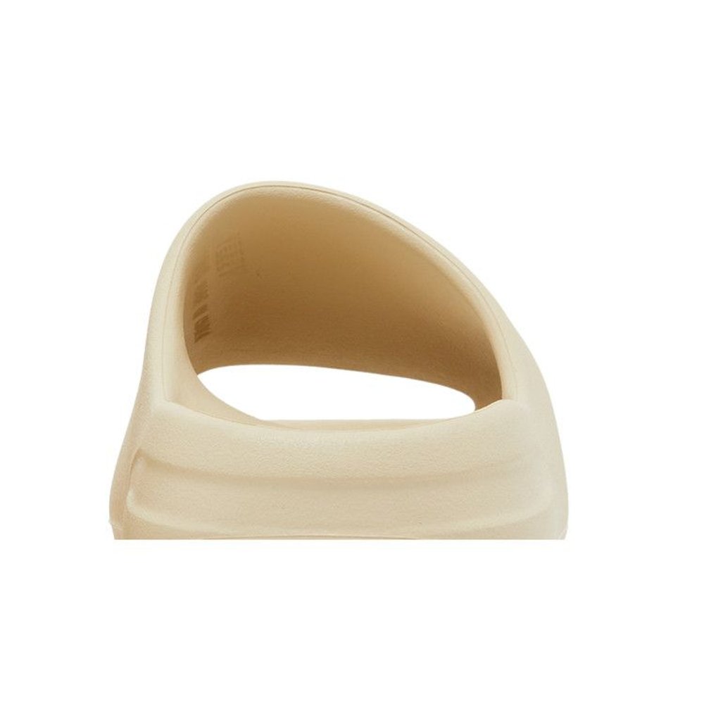 Yeezy Slide Bone (2022/2023 Restock) – detail materiálu | Purekickz