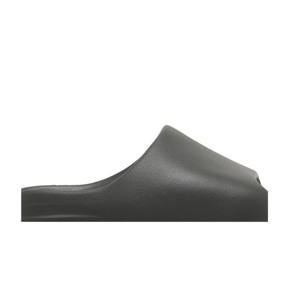 Yeezy Slide Dark Onyx – detail | Purekickz