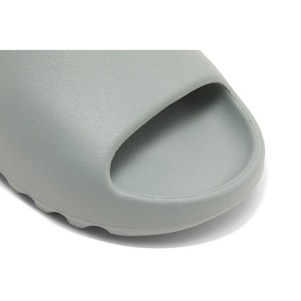 Yeezy Slide Salt – pohled 10 | Purekickz