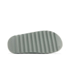 Yeezy Slide Salt – zadní pohled | Purekickz