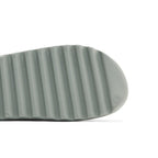 Yeezy Slide Salt – pohled shora | Purekickz