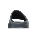Yeezy Slide Slate Grey – detail materiálu | Purekickz