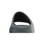 Yeezy Slide Slate Marina – detail materiálu | Purekickz